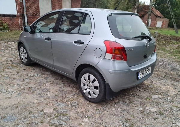 Toyota Yaris cena 14500 przebieg: 255000, rok produkcji 2009 z Wągrowiec małe 29